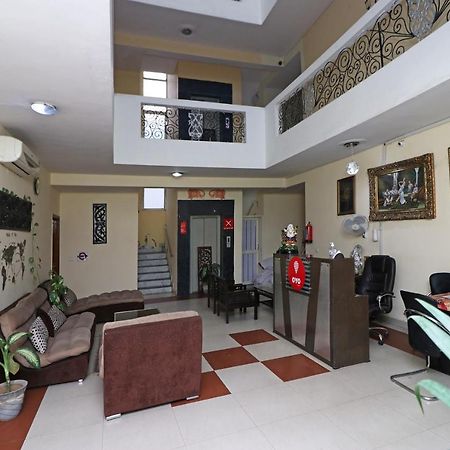 Oyo 6608 Sector 56 Hotel Badshahpur ภายนอก รูปภาพ